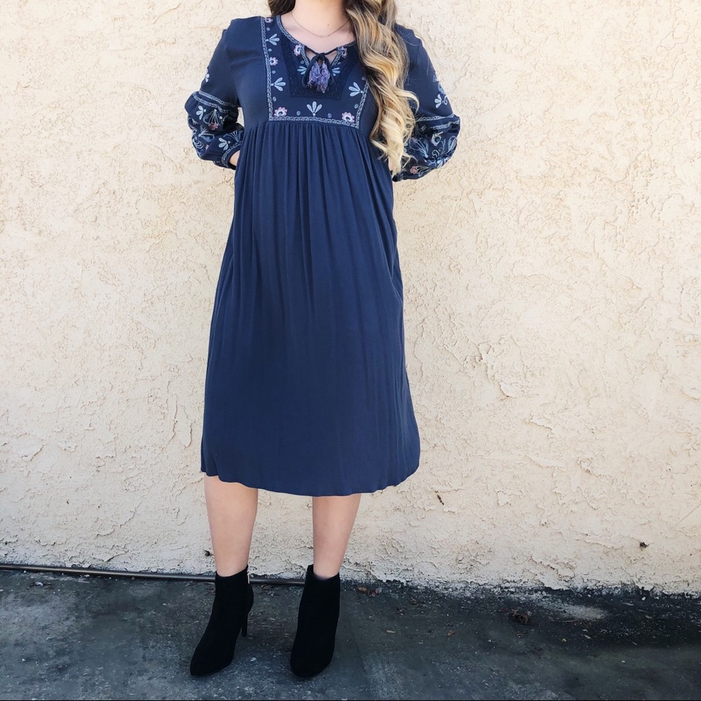 Bluish purple dress with embroidery